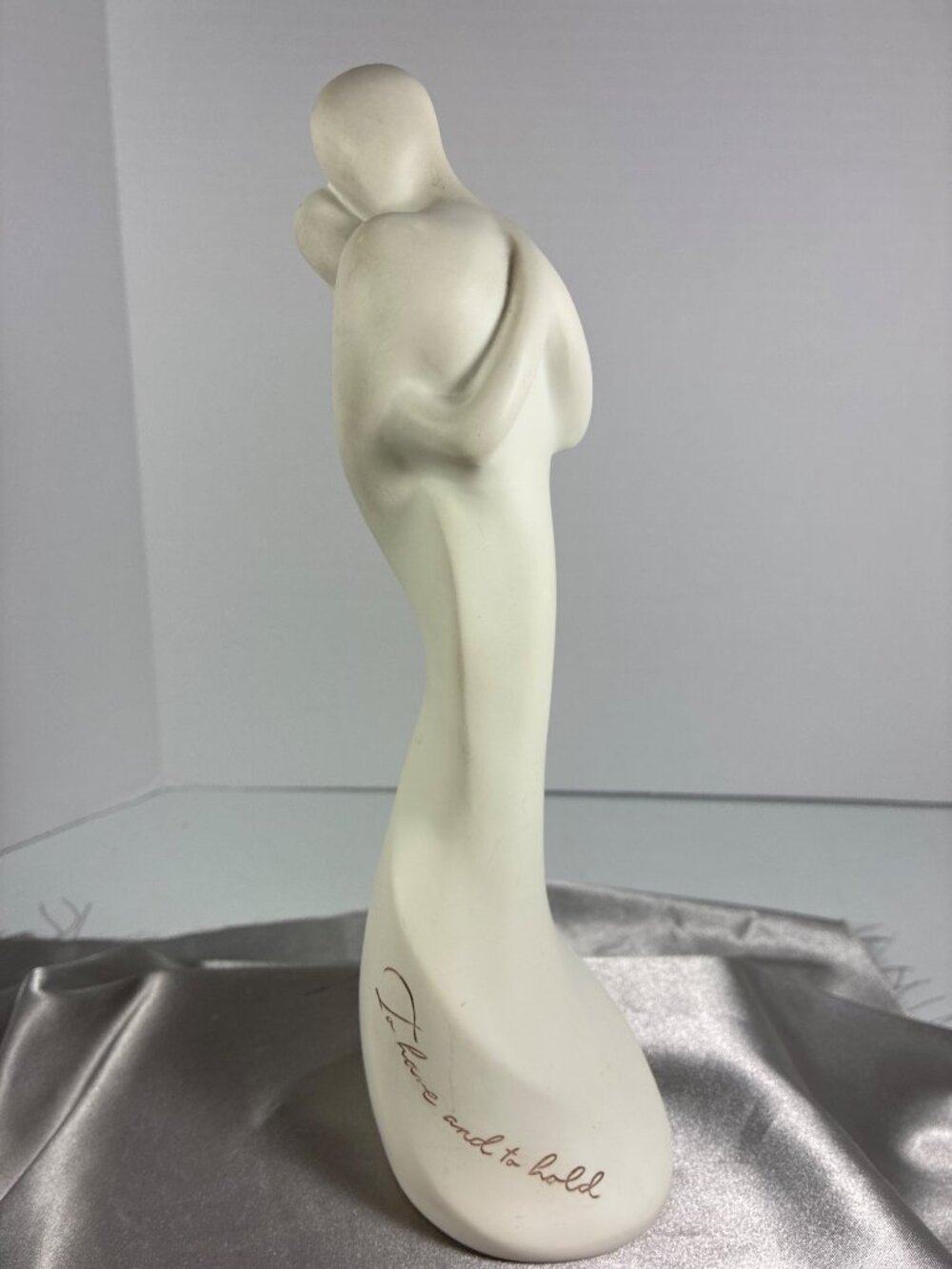 Hallmark To Love and To Hold Couple Sculpture - Picture 6 of 12
